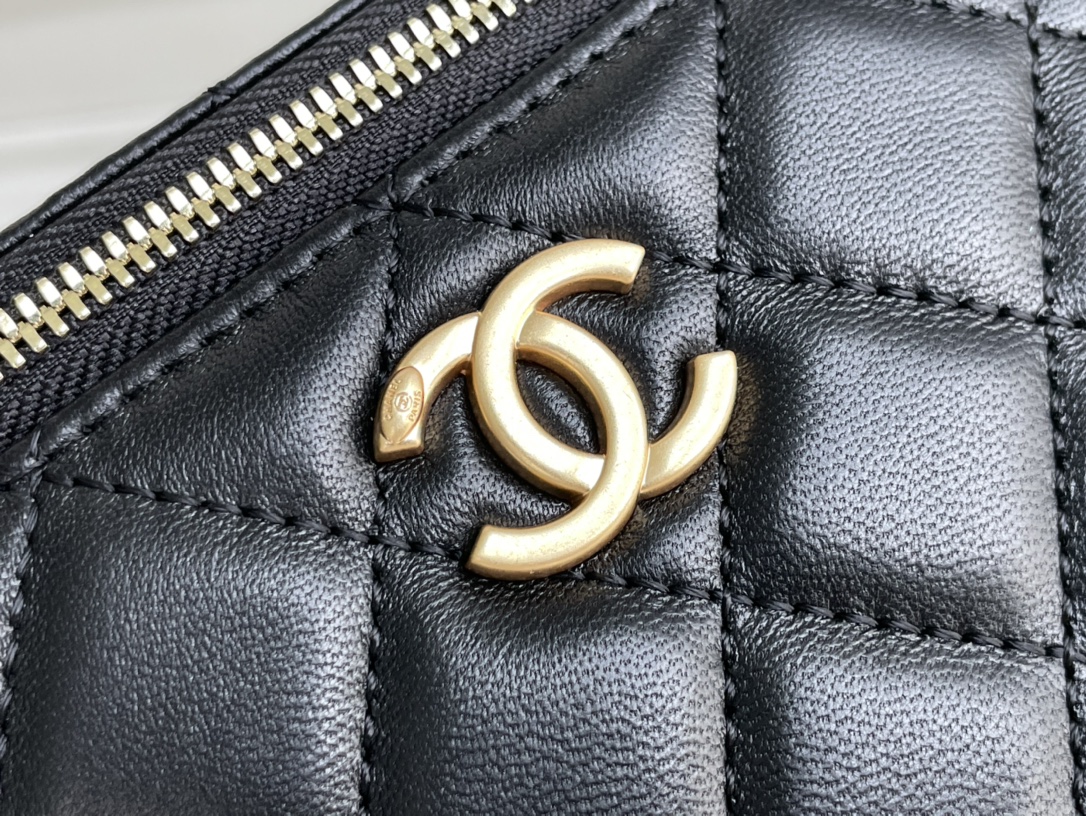 Chanel Cosmetic Bags